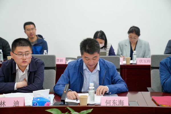 3何东海副主任致辞.jpg 3何东海副主任致辞.jpg